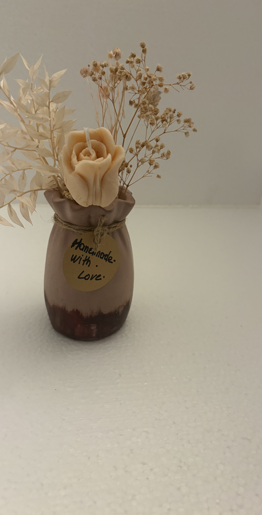 Ceramic vase